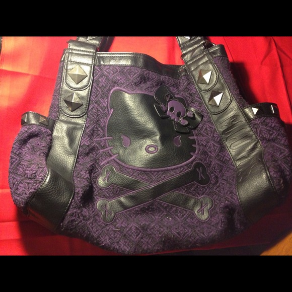Hello kitty purse!!