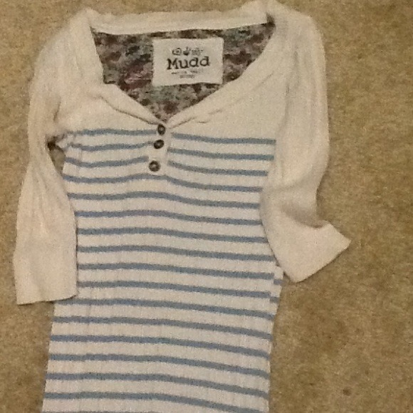 Comfortable Mudd top