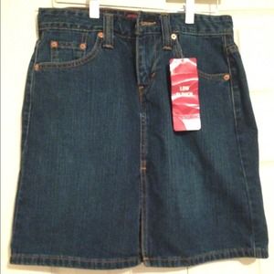 Levi's low slouch short denim jeans skirt