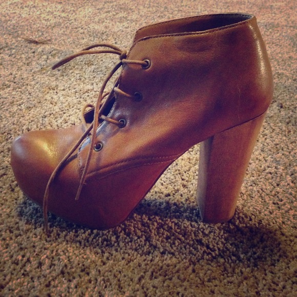 🎀Reserved for @hi_im_cecile 🎀Steve Madden boots