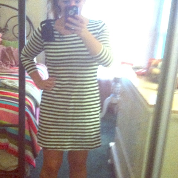 Black and Cream Forever 21 Dress!