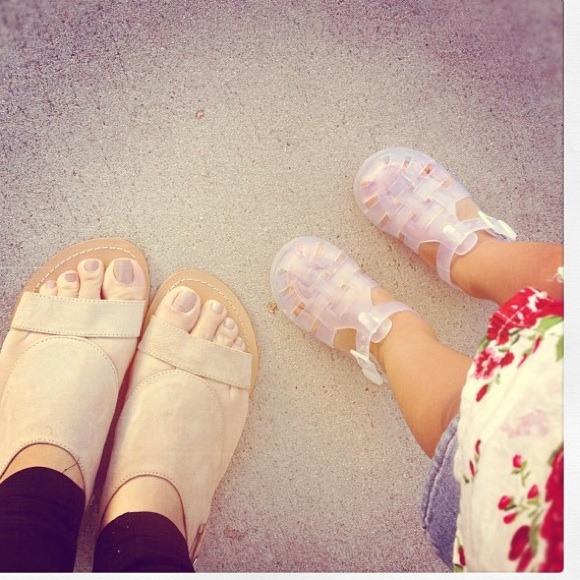 ❌📦 SOLD -- Urban Outfitters Nude Strap Flats 7