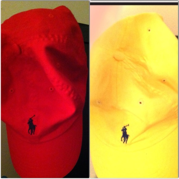 Bundle of Ralph Lauren hats.
