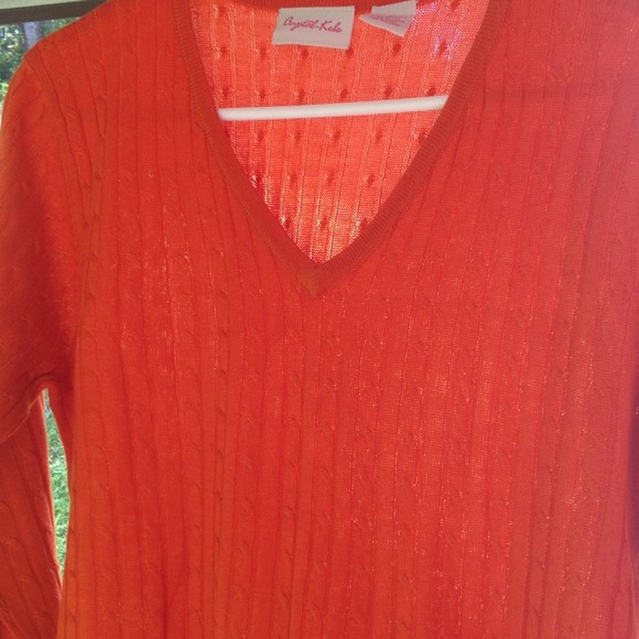 Krystal Kobe sweater $$💋 - Picture 2 of 3