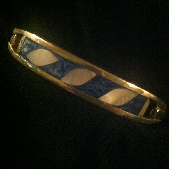 🔒RESERVED 🔒Lapis \ Pearl Sterling Silver bangle