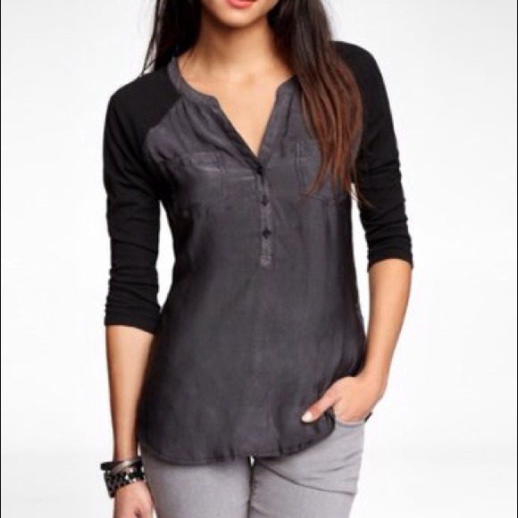 Sold!!! Nwt - Express blouse - size s