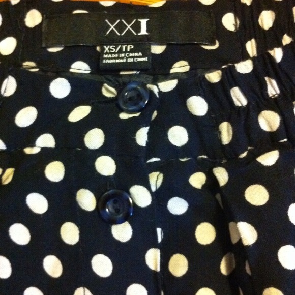 Sold in bundle - Picture 3 of 4