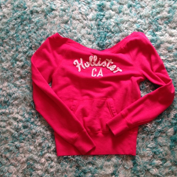 Hollister sweater