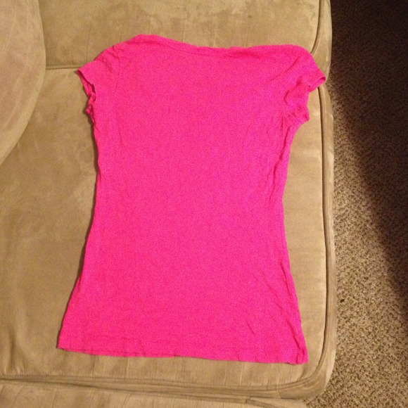 Pink tee - Picture 2 of 3
