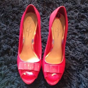 Pink Jessica Simpson pumps