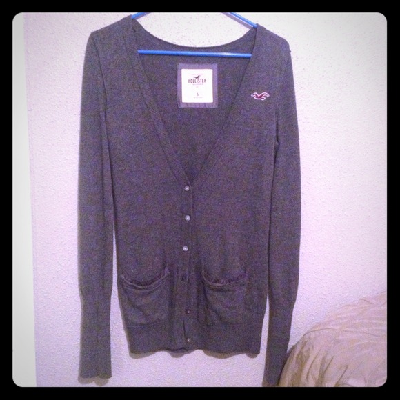 🚫SOLD🚫Hollister Long Cardigan