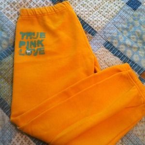 VS PINK. Sweats. Capri length