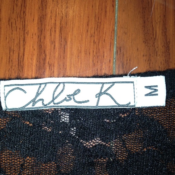 Chloe K. Cropped lace jacket - Picture 2 of 3