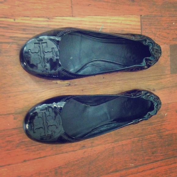 Authentic Tory Burch Patent Reva Ballet Flat