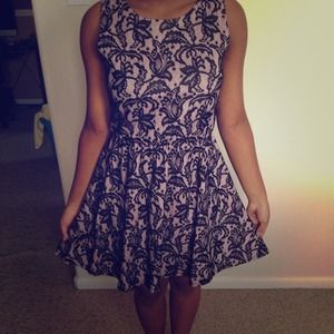 ❗️HOLD❗️Light pink &black lace dress