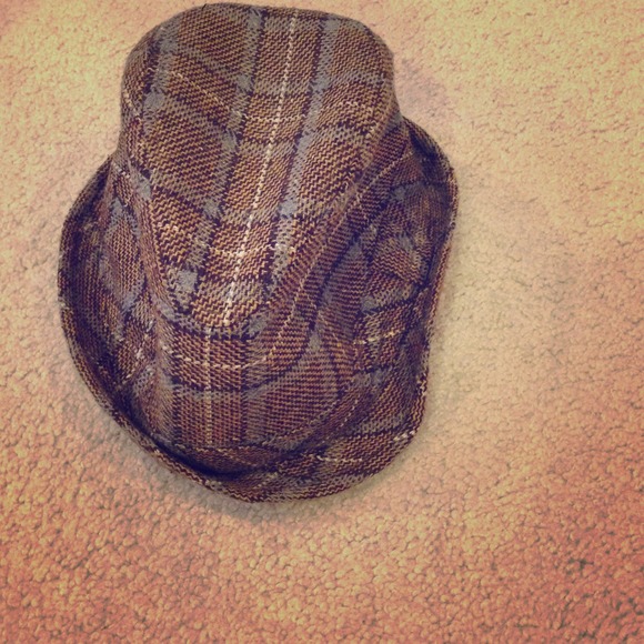 Brown patterned fedora