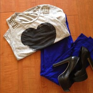 SOLD AS BUNDLE! Heart and stud tank