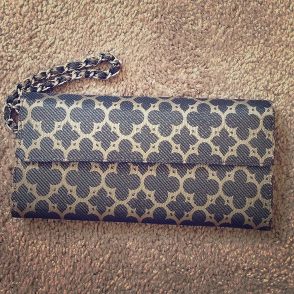 black & gold clutch