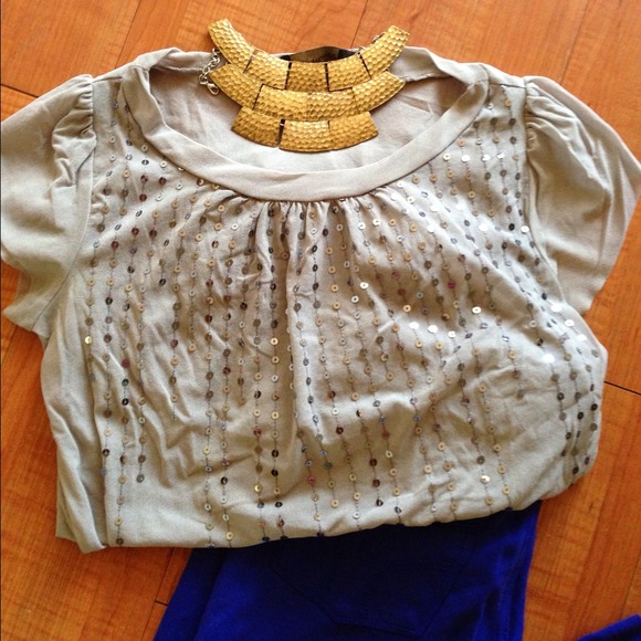 Grey sequin sheer top - Picture 2 of 4