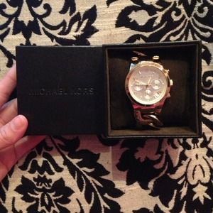 Michael Kors Chain-link watch, shiny gold