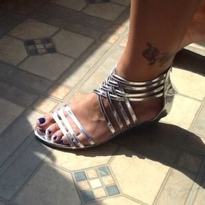 Silver wedges