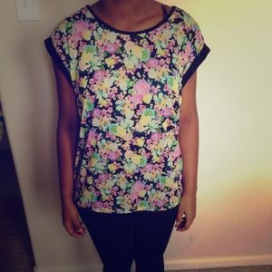 Floral printed top