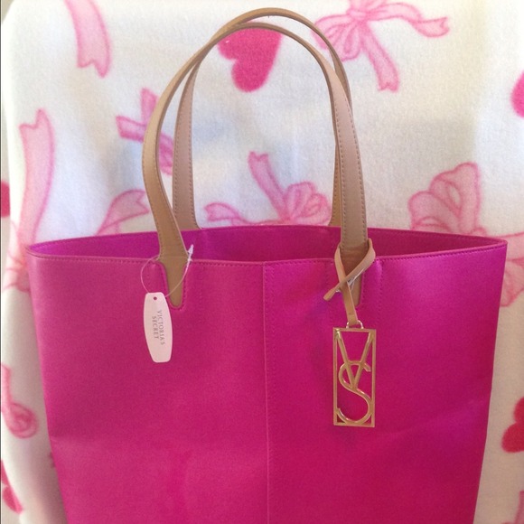 Victoria's Secret Tote Bag NWT - Picture 2 of 3