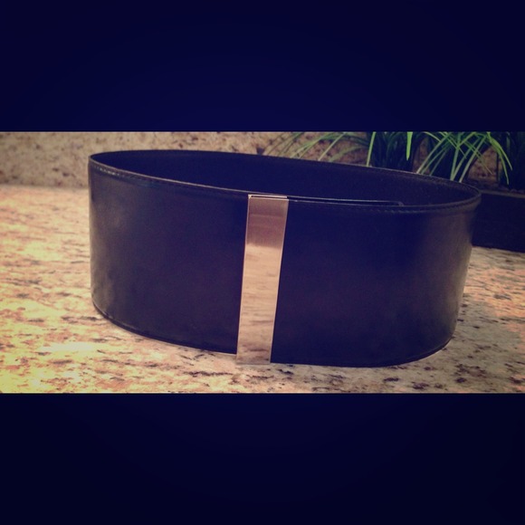 Club Monaco Wide Black Belt