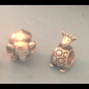 Elephant/giraffe authentic pandora charm!
