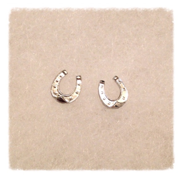 .925 Horseshoe Earrings