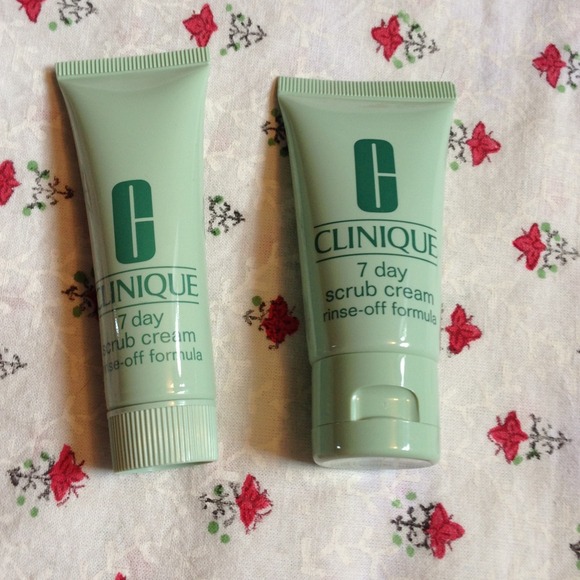 ❗❗SOLD❗❗ Clinique 7 day scrub cream