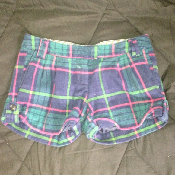 Plaid Red Camel Shorts NWOT