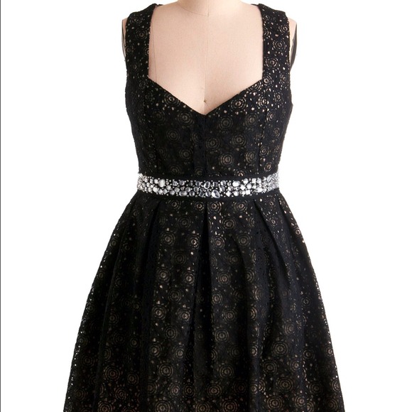 Eyelet up the room dress from modcloth! - Picture 1 of 3