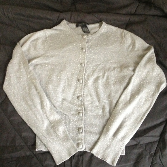 Long sleeve grey cardigan