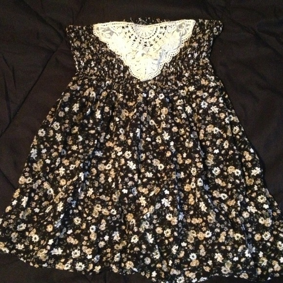 RESERVED Baby doll tube top NWOT