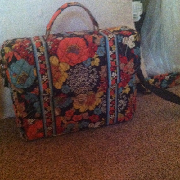 Vera Bradley Messenger Bag
