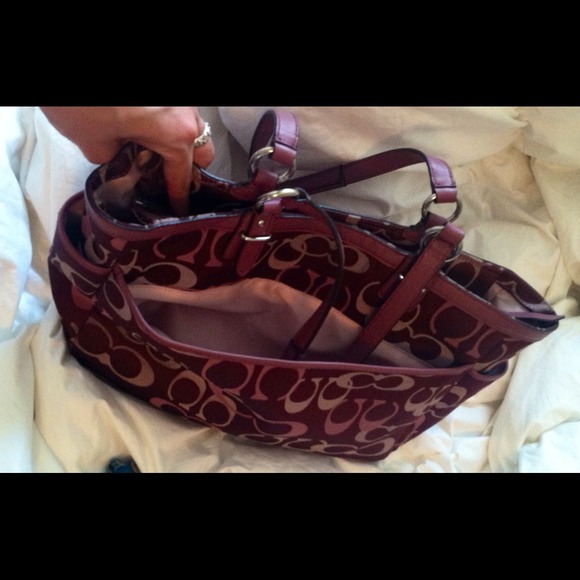 💯 authentic Coach Bag - Picture 2 of 3