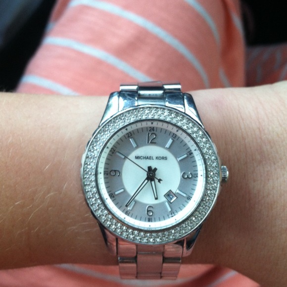 Michael Kors Women's Watch - Picture 2 of 3