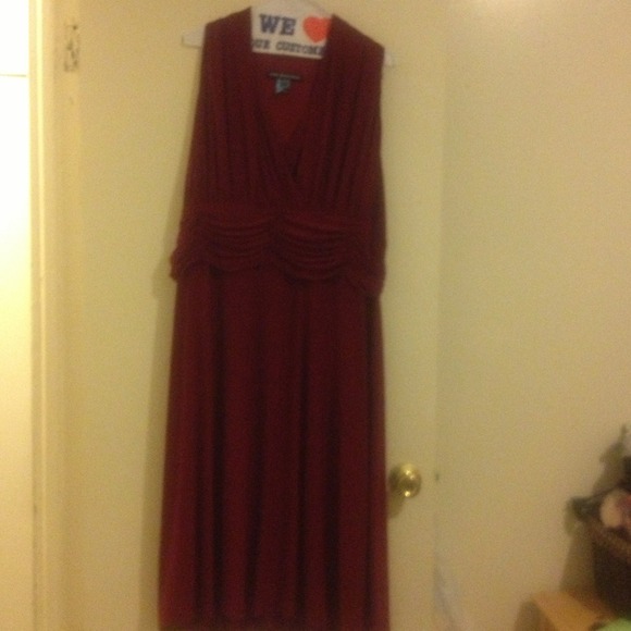 Jones wear dress