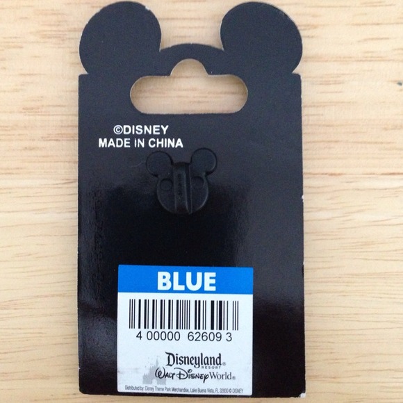 HOLD👒LE PANAMA CANAL DISNEY 2011 CRUISE BROOCH 👒 - Picture 2 of 2