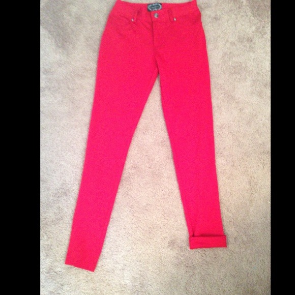 Forever 21 red jegging