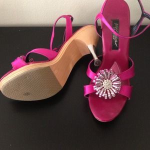 Betsey Johnson Shoes - Betsey Johnson hot pink heels Betsey Johnson Shoes - Betsey Johnson hot pink heels