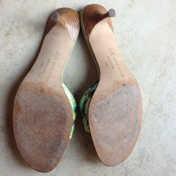 Anne Klein shoes - Picture 4 of 4