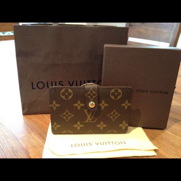 ❌ SOLD ❌Louis Vuitton French Purse wallet