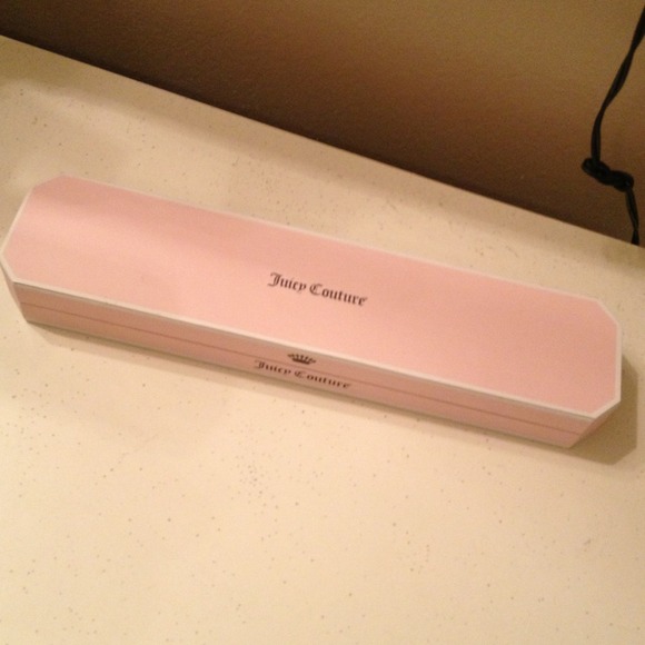 Juicy Couture Bracelet box