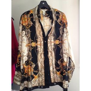 Vintage women's givenchy style long sleeved blouse