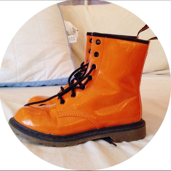 New Doc Marten Style Boots