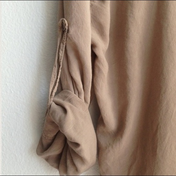 ❌SOLD❌Light Brown Brandy Melville Top - Picture 4 of 4