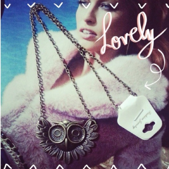 Owl Necklace 💕