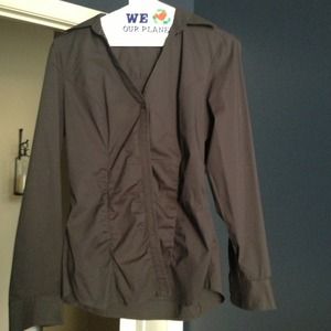 Espress essential stretch button down shirt !